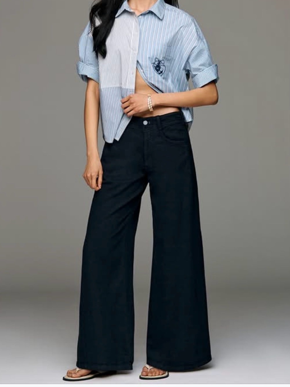 Anthropologie Pilcro Adi Linen Blend Mid-Rise
Flare Pants. Size 31P. MSRP $148